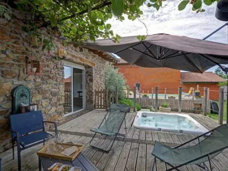 Spacieux gîte en campagne avec piscine et spa, Gite 10 personnes à Néronde - Photo 34