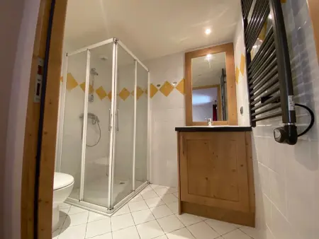Appartement avec Terrasse, Jardin et Piscine Chauffée à Crest-Voland - 6 Pers. - Photo 5