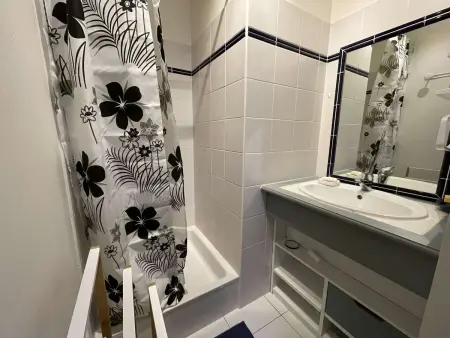 Charmante Maison 3 Pièces avec Piscines Chauffées, Terrasse et Jardin, à 300m de la Plage des Demoiselles - Photo 14