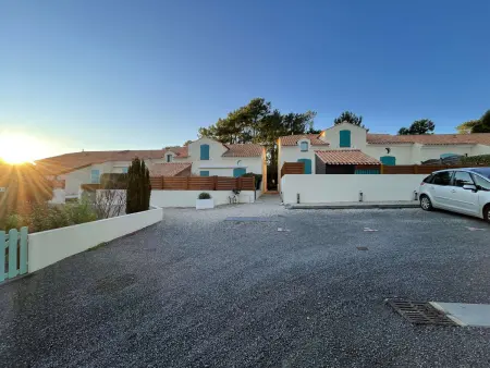 Charmante Maison 3 Pièces avec Piscines Chauffées, Terrasse et Jardin, à 300m de la Plage des Demoiselles - Photo 18