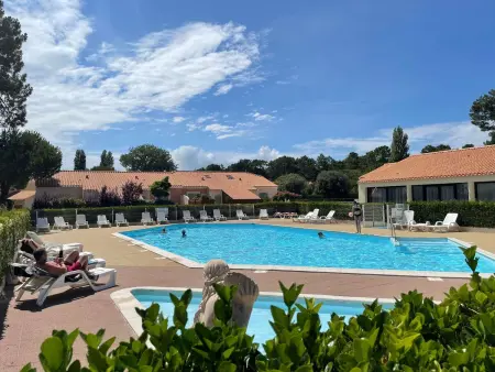 Charmante Maison 3 Pièces avec Piscines Chauffées, Terrasse et Jardin, à 300m de la Plage des Demoiselles - Photo 20