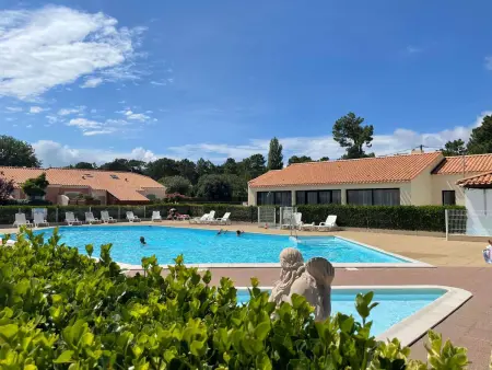 Charmante Maison 3 Pièces avec Piscines Chauffées, Terrasse et Jardin, à 300m de la Plage des Demoiselles - Photo 21