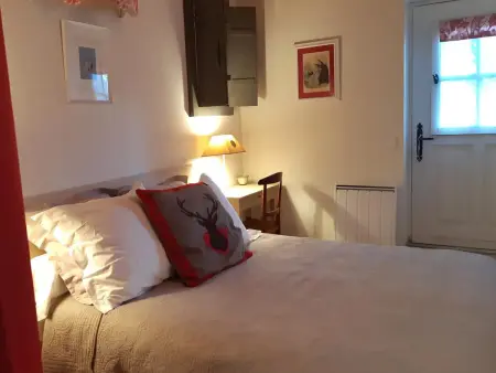 Gîte confortable proche Moulins avec jardin & poêle à bois - Photo 9