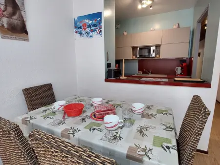 Studio rénové, 4 pers, proche pistes, Appartement 4 personnes à Les Deux Alpes - Photo 6