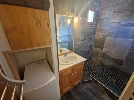 Bel Appartement 4 Pièces pour 8, Près des Pistes à Valfréjus - Photo 5
