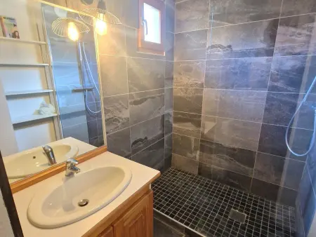 Bel Appartement 4 Pièces pour 8, Près des Pistes à Valfréjus - Photo 6