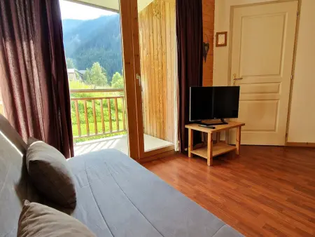Appartement 2 pièces + cabine, 6 personnes, bien situé à 30m du télécabine - Rue du Cheval Blanc, Modane - Photo 11