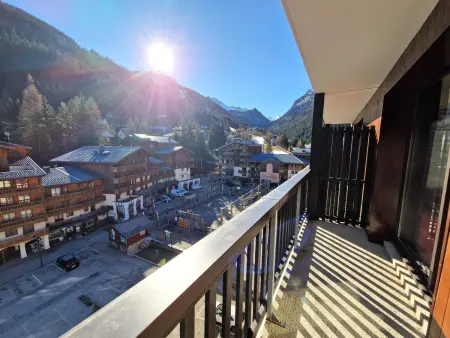 Appartement cocooning 4/6 pers, coeur station, proche pistes et commodités - Photo 2