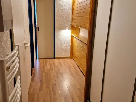 Studio 4 pers au coeur de Valfréjus avec balcon, cuisine équipée, casier à skis - Photo 7