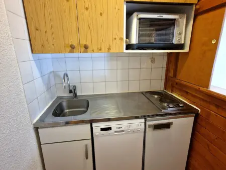 Studio 4 pers au coeur de Valfréjus avec balcon, cuisine équipée, casier à skis - Photo 10