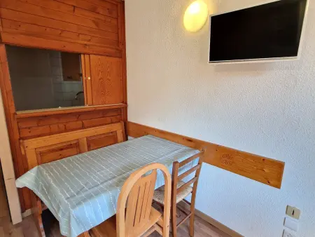 Studio 4 pers au coeur de Valfréjus avec balcon, cuisine équipée, casier à skis - Photo 13