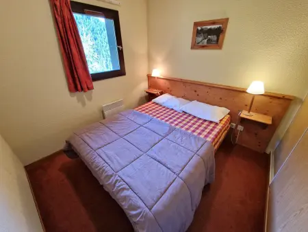 Appartement 2 pièces, idéalement situé, à 30m des pistes et des commerces. - Photo 2