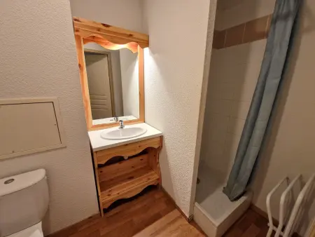 Appartement Modane 4 pièces, idéal ski, 6-8 pers, 65m², proche télécabine et commerces - Photo 7