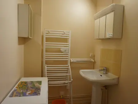 Appartement 6 pers, balcon, animaux admis, proche ski - Photo 5