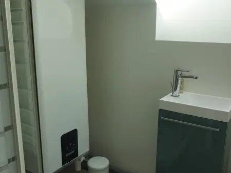 Maison rénovée 4 chambres, terrasse 100m², max 8 personnes - Photo 10