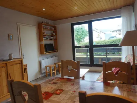 Appartement à Méaudre - 4 pers, proche centre, balcon, parking - Photo 2