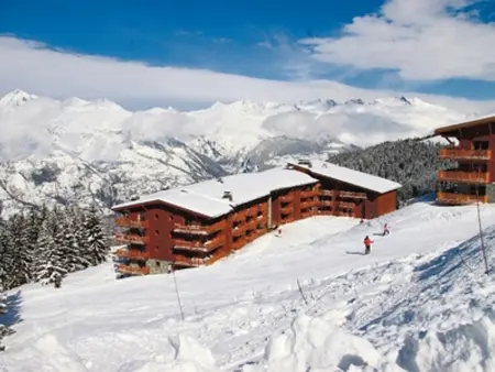 Appartement 3 pièces avec balcon, skis aux pieds - Photo 10