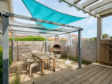 Maison Rénovée 6p, à 150m Plage, Terrasse, BBQ, Parking, Ménage Inclus - Photo 10