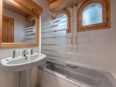 Duplex spacieux à Courchevel 1850 - 8 pers, pieds des pistes, cheminée, garage, Wifi inclus - Photo 6