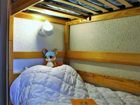 Studio cabine au pied des pistes, 4 couchages, plein centre, balcon exposé Ouest, parking proche - Photo 7