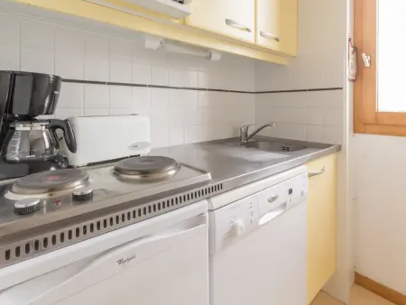 Appartement fonctionnel proche pistes, balcon vue vallée, 6/7 personnes - Photo 5