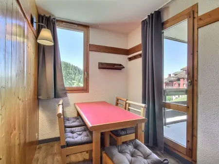 Appartement 2 pièces avec balcon, proche commerces - Photo 5