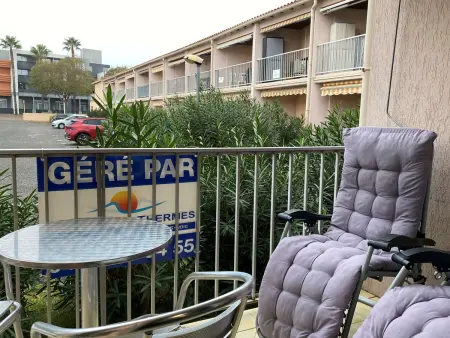 Charmant T2 rénové avec clim, WiFi et parking à 15 min des Thermes de Balaruc-les-Bains - Photo 6