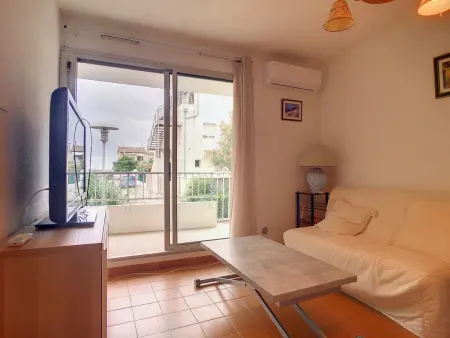 F2 Cabine, Terrasse, Parking, Proximité Plage, Appartement 6 personnes à Mauguio - Photo 6