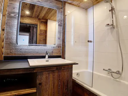 Appartement rénové 36m², skis aux pieds, balcon sud - Photo 10
