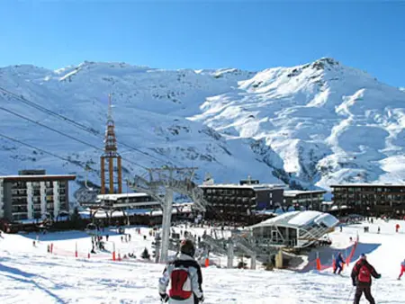 Appartement rénové 36m², skis aux pieds, balcon sud - Photo 14