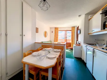 Appartement lumineux proche des pistes avec balcon - Photo 1