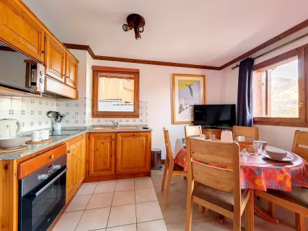 Appartement spacieux - Départ ski aux pieds - Terrasse - Parking - Photo 1