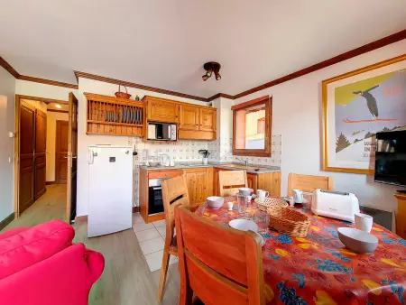 Appartement spacieux - Départ ski aux pieds - Terrasse - Parking - Photo 4