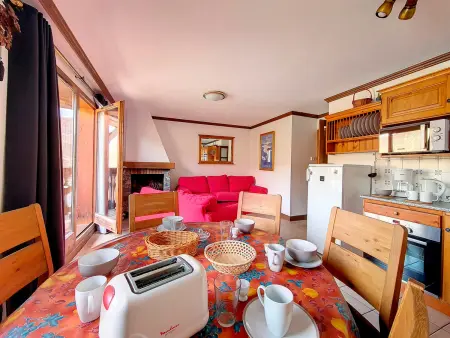 Appartement spacieux - Départ ski aux pieds - Terrasse - Parking - Photo 9