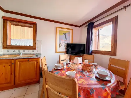Appartement spacieux - Départ ski aux pieds - Terrasse - Parking - Photo 10