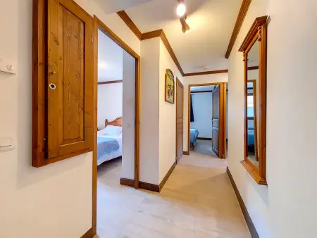Appartement spacieux - Départ ski aux pieds - Terrasse - Parking - Photo 13