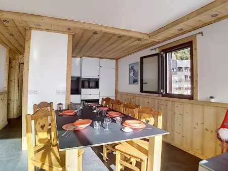 Appartement cosy rénové skis aux pieds, parking inclus, animaux admis - Photo 2