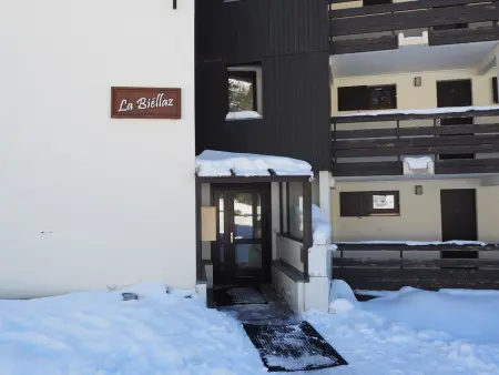 Appartement cosy rénové skis aux pieds, parking inclus, animaux admis - Photo 16