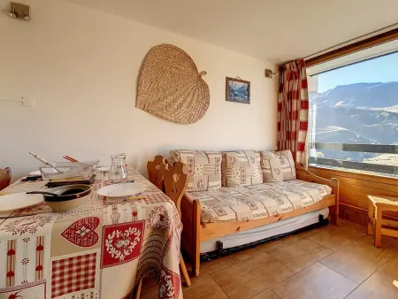 Studio lumineux aux Menuires, ski aux pieds, balcon - Photo 4