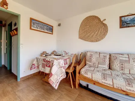 Studio lumineux aux Menuires, ski aux pieds, balcon - Photo 6