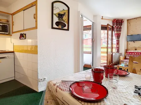 Appartement agréable proche des pistes avec balcon - Photo 7