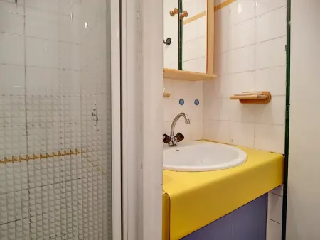 Appartement agréable proche des pistes avec balcon - Photo 10