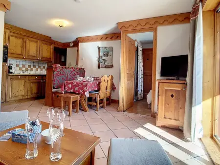 Appartement lumineux 3 pièces avec balcon, proche des pistes - Photo 4