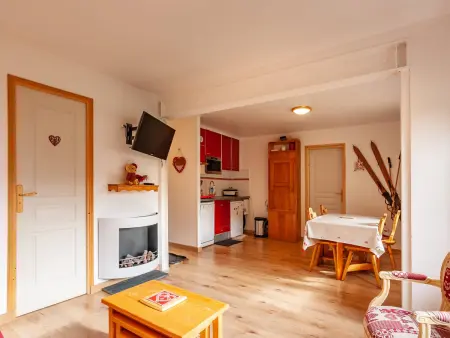 Appartement skis aux pieds avec double balcon près de Méribel - Photo 1