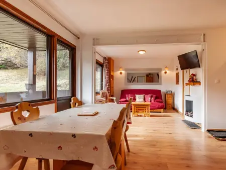 Appartement skis aux pieds avec double balcon près de Méribel - Photo 4