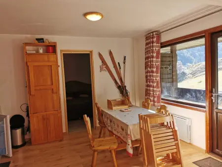 Appartement skis aux pieds avec double balcon près de Méribel - Photo 5