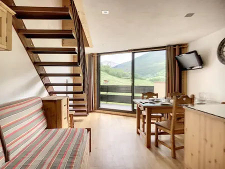 Duplex moderne, skis aux pieds, balcon sud, Appartement 5 personnes à Les Menuires - Photo 1