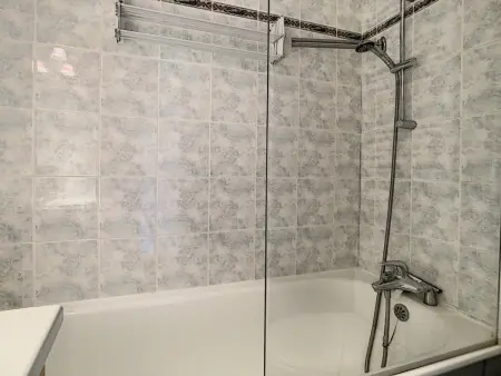 Duplex moderne, skis aux pieds, balcon sud, Appartement 5 personnes à Les Menuires - Photo 13