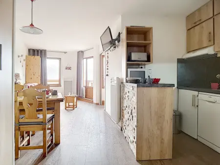 Appartement moderne et lumineux proche pistes avec balcon - Photo 8