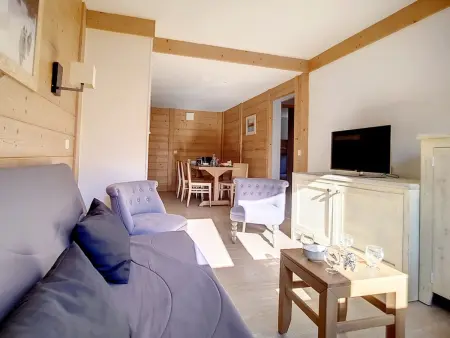 Appartement rénové pour 8 pers, au pied des pistes avec parking - Photo 3